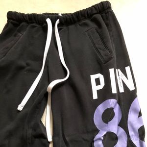 VS pink sweatpants